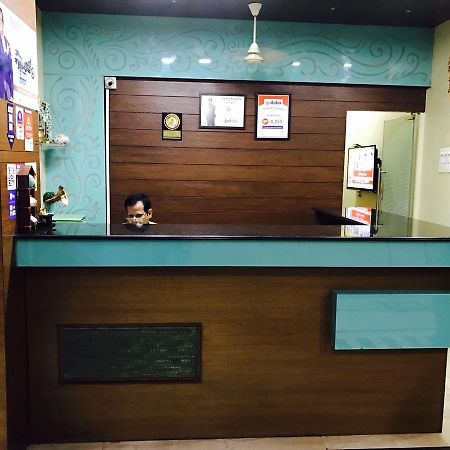 Iroomz Vaishali Residency Bellary Kültér fotó